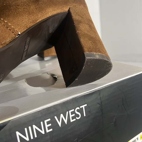 Nine West size 7.5 like New closet, clean out sale. - Picture 11 of 12